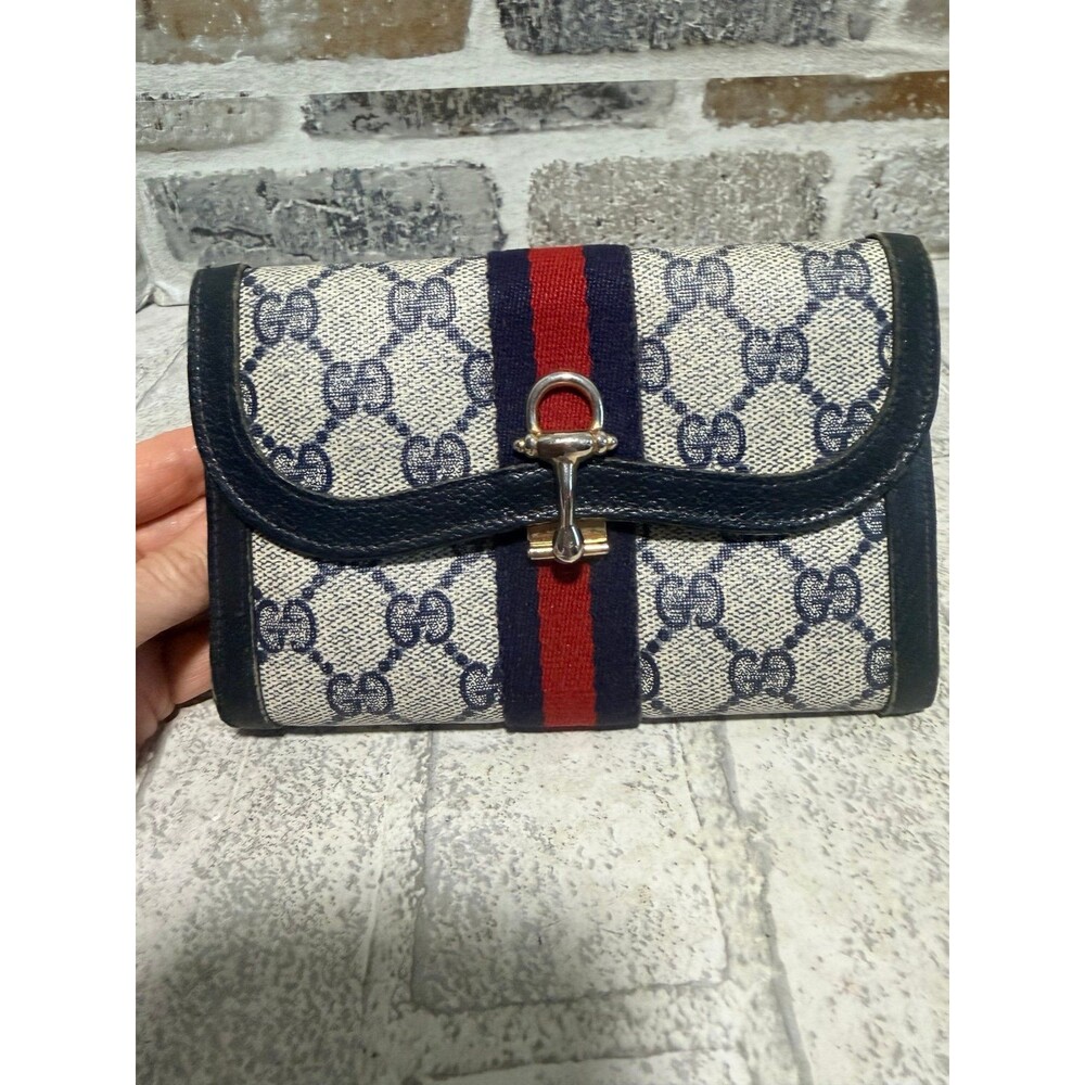 Vintage Gucci wallet